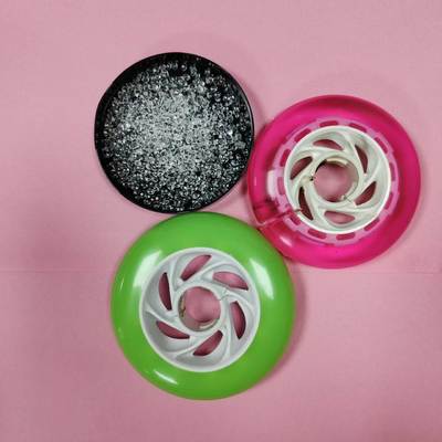 कंडक्टिव टीपीयू सामग्री को समायोज्य रंग और अच्छी ताकत और लचीलापन के साथ अनुकूलित किया जा सकता है