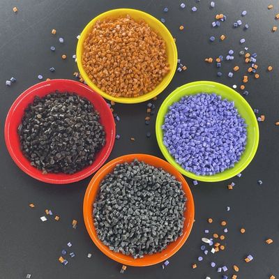 कस्टम रंग इंजेक्शन मोल्डिंग टीपीयू घर्षण प्रतिरोधी अच्छा रासायनिक प्रतिरोध 500-700% लम्बाई