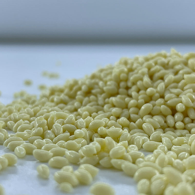 बहु-उद्योग उपयोग के लिए बेहतर वर्णक प्रतिधारण के साथ जीवंत रंगीन टीपीयू