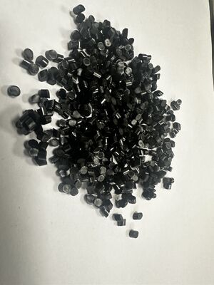 60A 80A ग्लोबल रीसाइक्ल्ड स्टैंडर्ड जीआरएस प्रमाणपत्र टीपीआर सामग्री 600% लम्बाई वाले थर्मोप्लास्टिक रबर के साथ जूते के तल के लिए आउटसोल