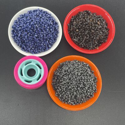 थर्मोप्लास्टिक पॉलीयूरेथेन टीपीयू कच्चे माल उच्च शक्ति अच्छी कठोरता