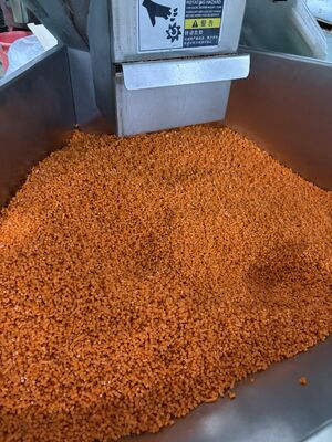 विनिर्माण मूल्य उच्च आंसू शक्ति और प्रबलित कठोरता के साथ रंग मिलान टीपीयू सामग्री इंजेक्शन मोल्डिंग अनुप्रयोगों के लिए उपयुक्त