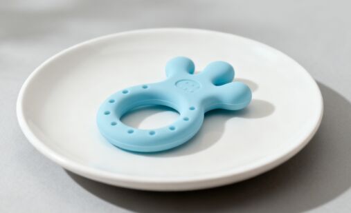 टीपीई छर्रों, नरम गैर-विषाक्त, पर्यावरण के अनुकूल, दैनिक मोल्डिंग उत्पादों के लिए कच्चा माल